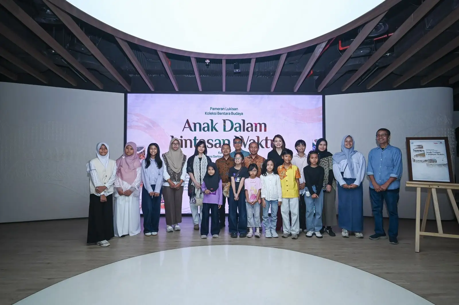Menemukan Kembali Kemanusiaan dalam Goresan Kuas Anak Indonesia