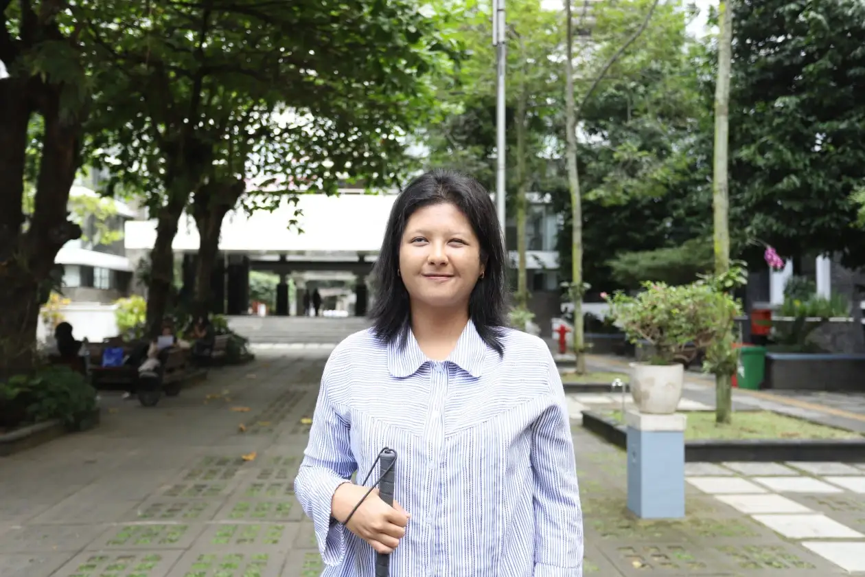 Kisah Angel Electra Vega Suseno, Penyandang Tunanetra Lolos Diterima Kuliah di UGM