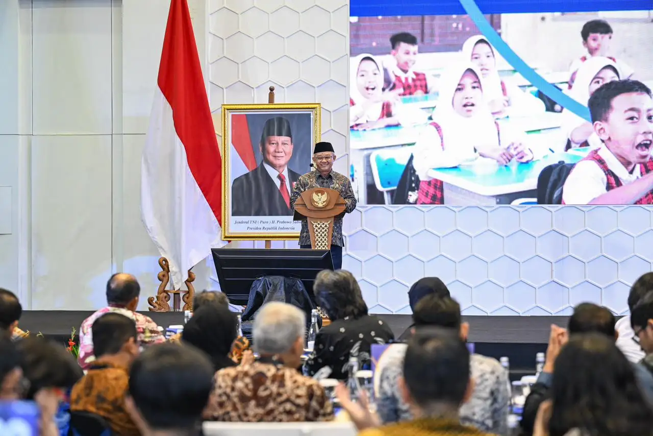 Mendikdasmen Luncurkan Gerakan PSPB, Gotong Royong Lintas Sektor Selamatkan 2,92 Juta Anak Tidak Sekolah