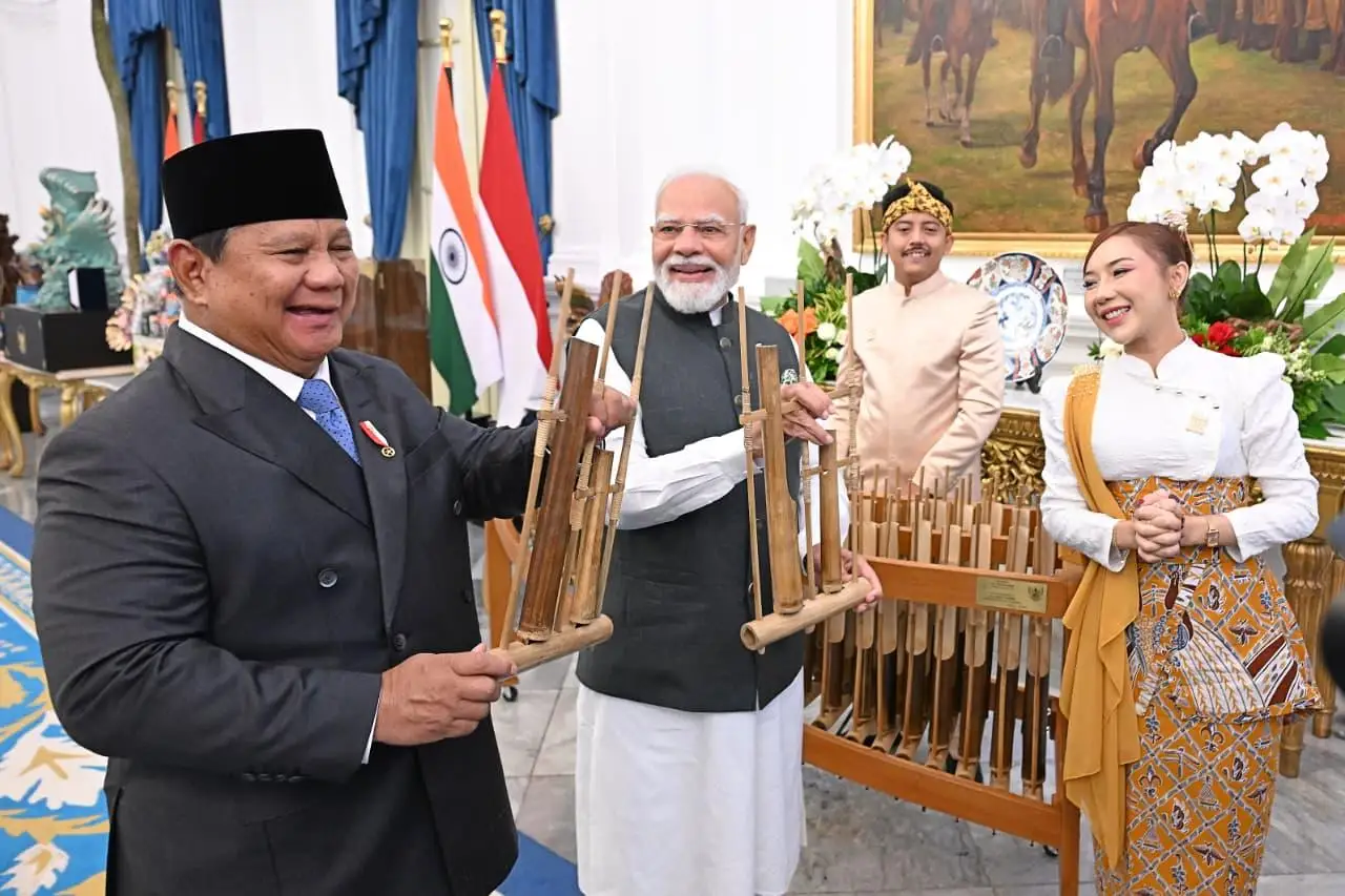 Pengalaman Demokrasi India Menjadi Inspirasi Penting bagi Indonesia, PM Modi dan Presiden Prabowo Mainkan Angkung ‘Kuch Kuch Hota Hai'