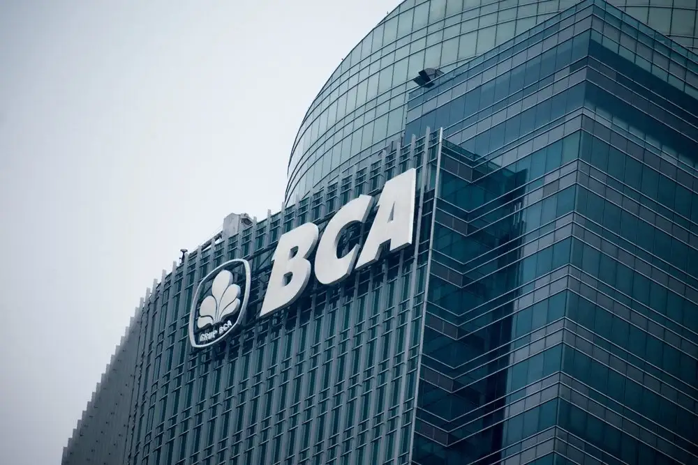 BCA Buka Lowongan untuk Fresh Graduate, Simak Posisi, Syarat, dan Batas Usianya