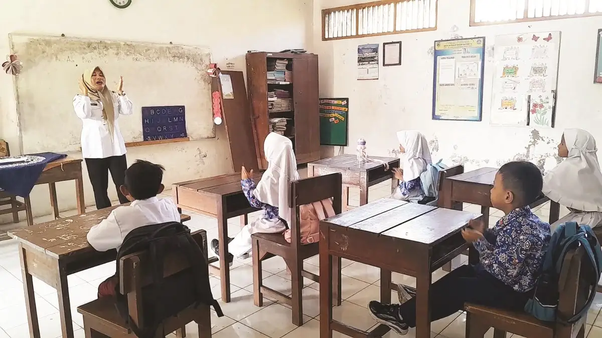Sekolah Sepi Murid, Pakar Unair Minta Merger Jangan Hanya Demi Efisiensi