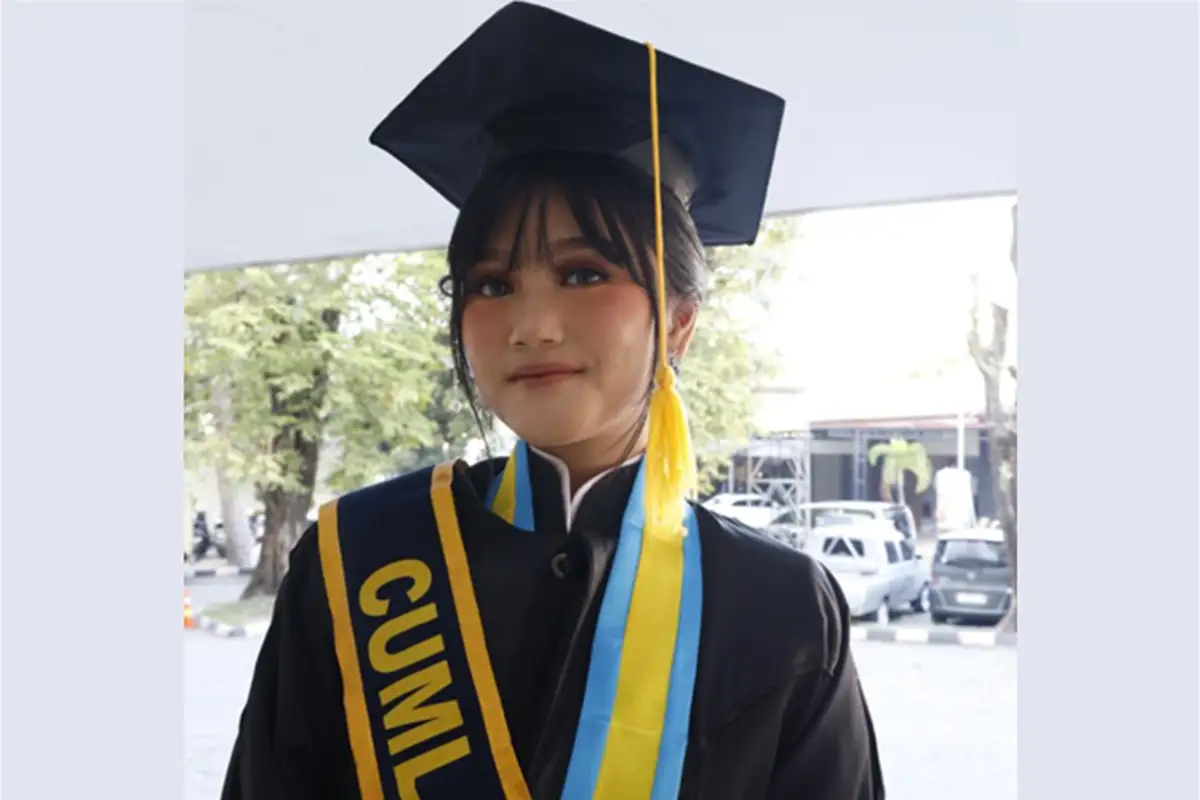 Belum Resmi Wisuda, Naraya Atmaja Sudah Berseragam Pertamina