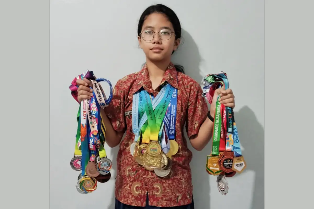 Raia Deandra Raih Peringkat 1 Nasional Siswa Berprestasi 2025