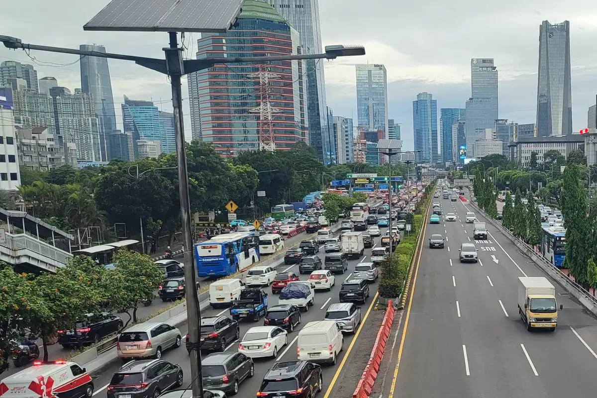 Lalu Lintas Tol Jakarta Pagi Ini Padat, Tol Dalam Kota hingga Jagorawi Ramai Kendaraan