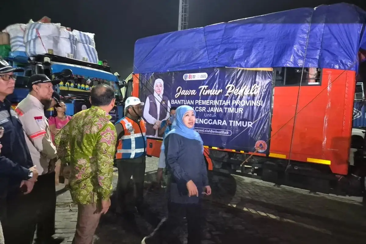 Pemprov Jatim Kirim 64,4 Ton Logistik, Target Bantuan NTT Capai 100 Ton