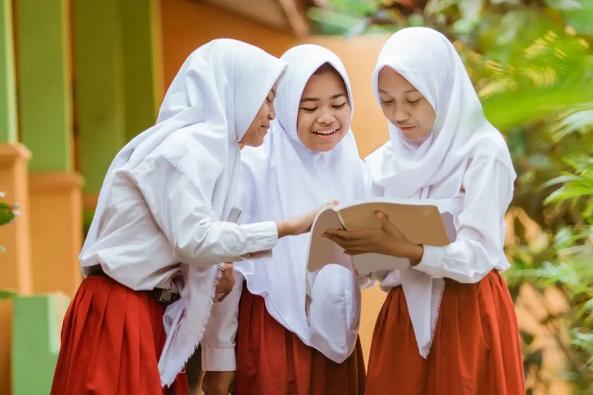 Kemendikdasmen: Angka Partisipasi Sekolah Meningkat pada 2025