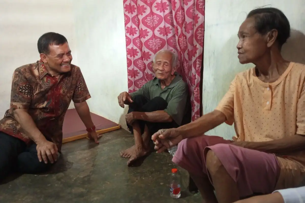 Pemkab Pekalongan Bantu Mbah Darmi Selama Bansos Masih Diproses