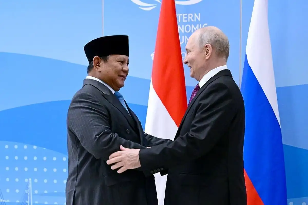 Pertemuan Prabowo-Putin di Vladivostok, Apa Saja Yang Mereka Bahas?