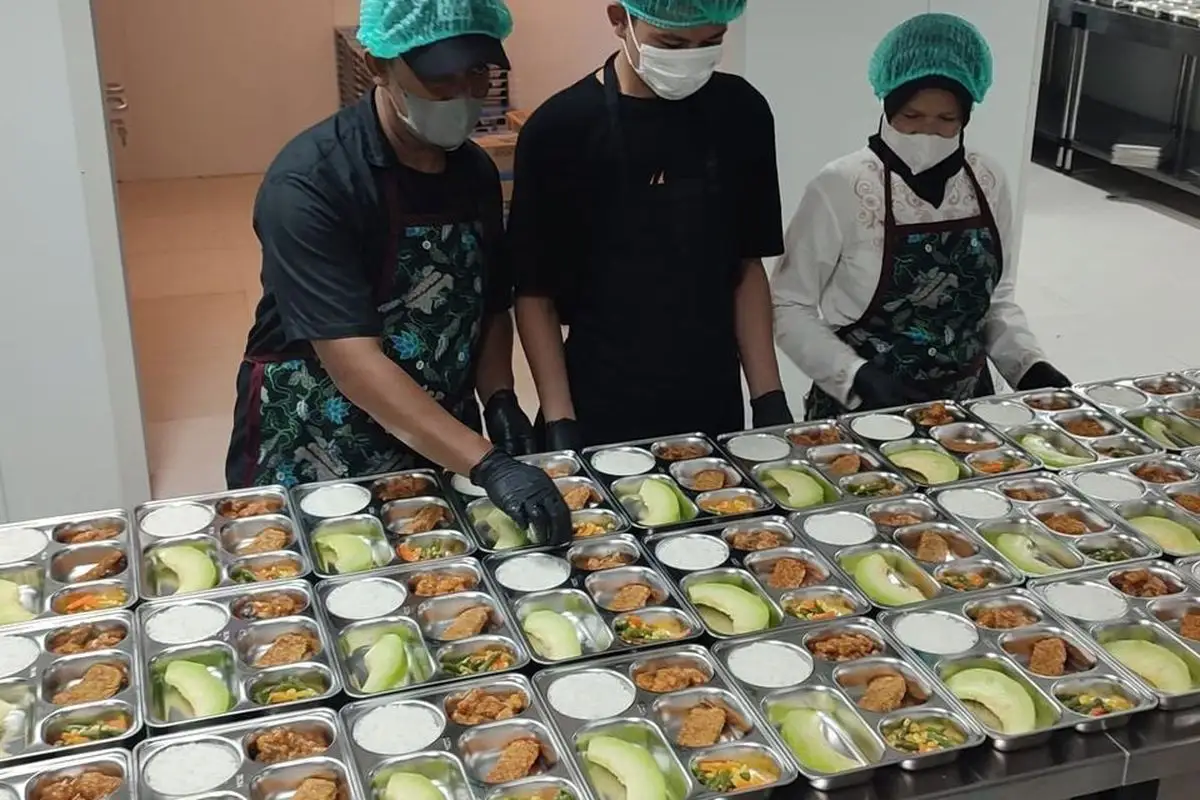 Inovasi Menu MBG di Sukabumi: Dari Rendang Hingga Bulgogi Disajikan Higienis untuk Penerima Manfaat