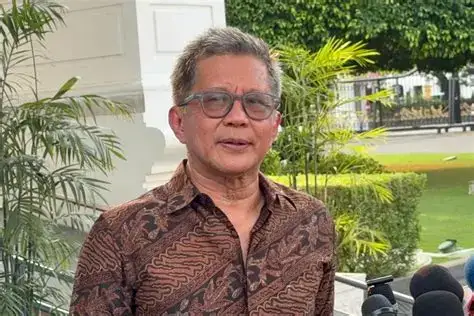 Aktivis dan Akademisi Rocky Gerung Resmi Dilantik Menjadi Anggota Wantimpres