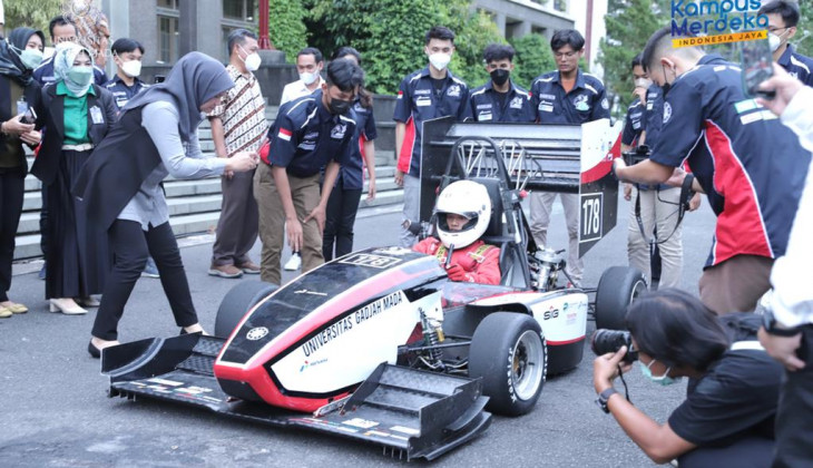 "Bimasakti" Mobil Formula Karya Mahasiswa UGM Siap Berlaga Diajang FSN Belanda