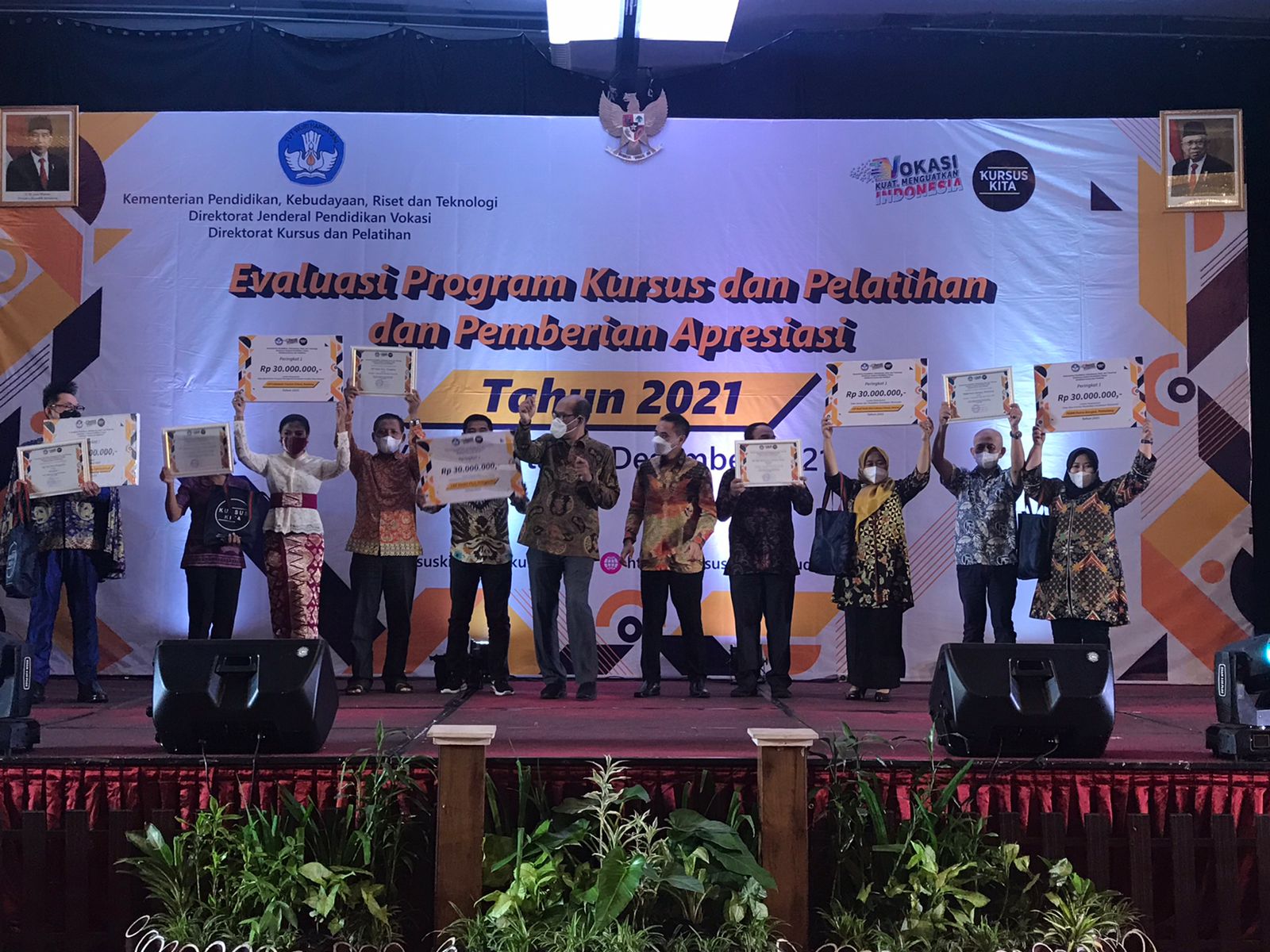 Pemerintah Berikan Anugerah Lembaga Kursus Berprestasi Tahun 2021