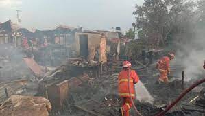 Pertamina Berhasil Padamkan Kebakaran di Kilang Minyak Dumai