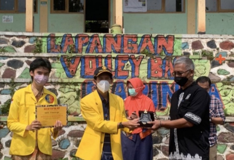 11 Tahun Gerakan UI Mengajar Diperingati Bersama Siswa SD di Sumedang