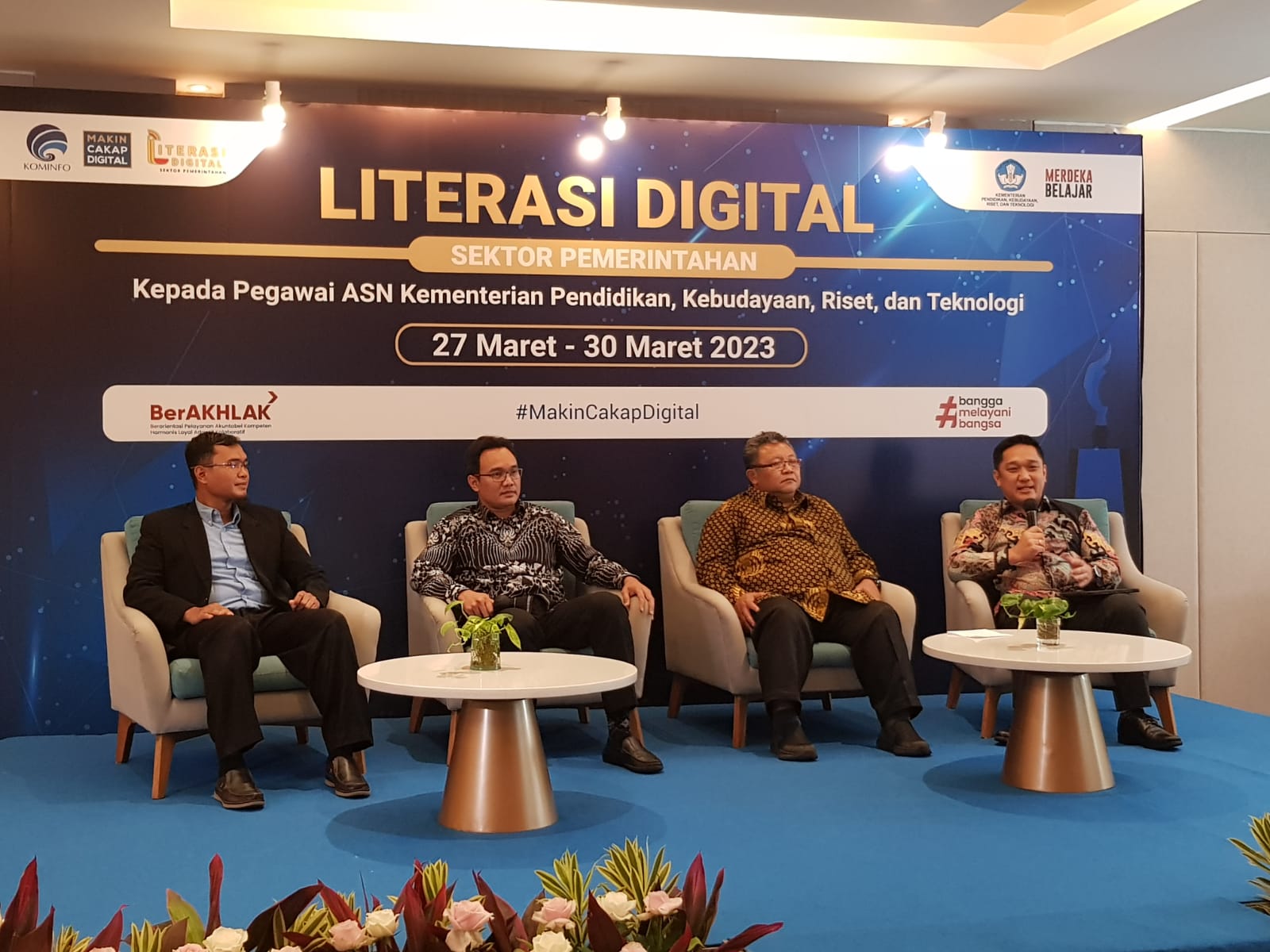 25.000 Pegawai Kemendikbudristek Ikuti Webinar dan e-Learning Literasi Digital