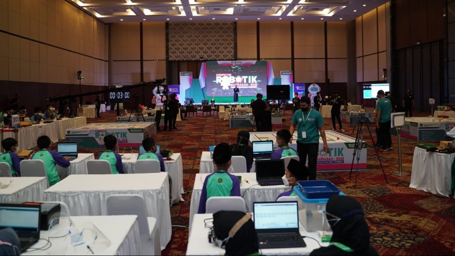 Jawa Timur Juara Umum Kompetisi Sains Madrasah 2021