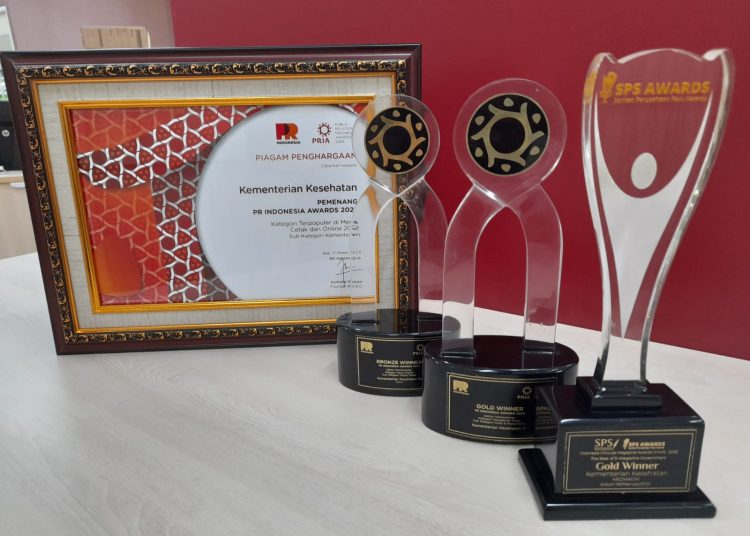 Kemenkes Raih 4 Penghargaan Sekaligus Bidang Kehumasan