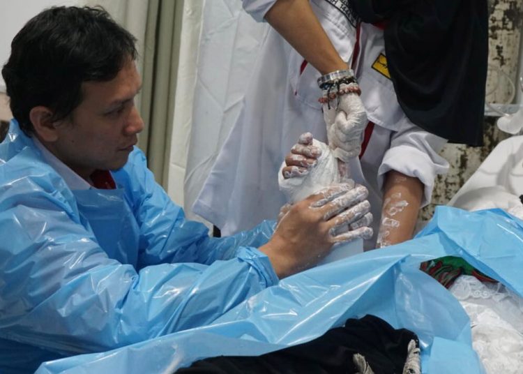 Jemaah Haji Lansia Perlu Waspada Cedera Terjatuh Saat Beribadah